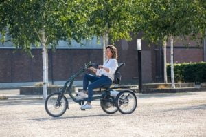 tricycle with seating and low step through easy rider